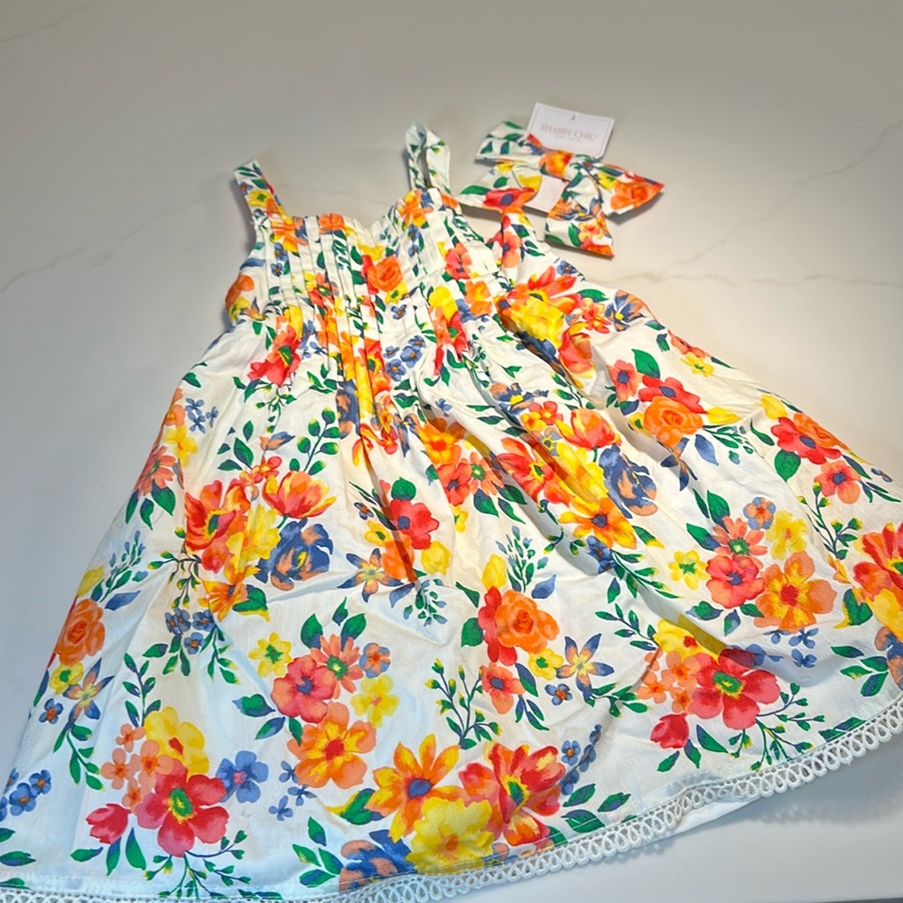 NWT Shabby Chic Kids White Floral Dress Size 4T With Matching Hair Bow